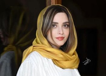 نگاهی به تیپ جوان پسند بهنوش طباطبایی در حرمسرای ناصرالدین شاه با کت و دامن ترند