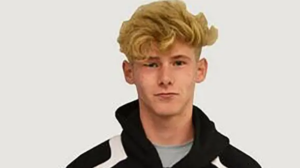 فوتبالیست معروف به‌خاطر مصدومیت خودکشی کرد! + عکس
