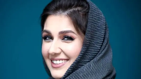 قاب مادر و فرزندی زیبا و جذاب گلوریا هاردی با وورجک های ایرانی و اروپایی‌اش/ ترکیب بانمک ژن مشهدی ساعد سهیلی با همسر فرانسوی