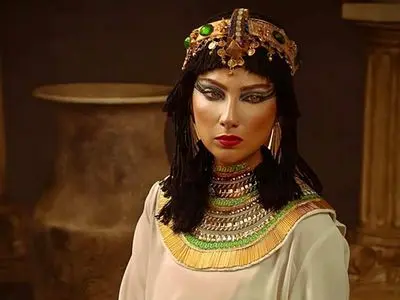 عکس ها تیپ و استایل تاریخی و مصر خانم بازیگران ایرانی/ سفر به قصر فرعون  با لیندا کیانی، بهنوش بختیاری،محیا دهقانی، الهام حمیدی، لیلا بلوکات