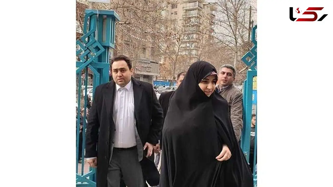 تصویری از دختر و داماد روحانی که دیروز در انتخابات شرکت کردند 
