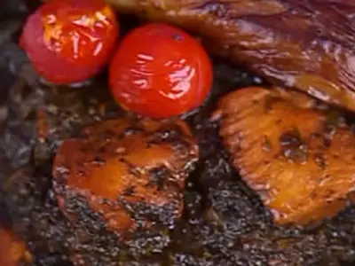 افطار امشب / خورشت مرغ و‌ گشنیز + فیلم