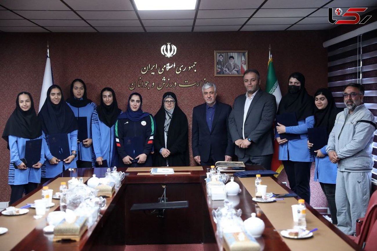 دیدار بانوان مدال‌آور وزنه‌برداری و دوومیدانی ایران با وزیر ورزش و جوانان