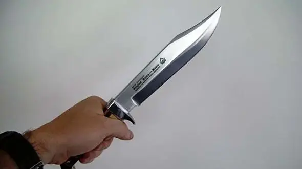 ببینید / اظهارات باورنکردنی زورگیرانی که با قمه از افراد کم سن خفت‌ گیری می‌کردند + فیلم