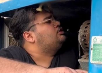 فیلم / خلاقیت خنده دار جوان ایرانی برای نصب کارتن کلوچه به عنوان کانال کولر حماسه آفرید/ گرما استعداد خیلی ها رو کشف کرده