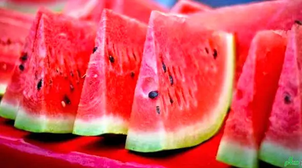 ۹ خاصیت شگفت انگیز هندوانه برای سلامتی
