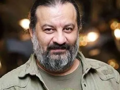 بیوگرافی مهراب قاسم خانی و همسرانش، مریم گلرو و شقایق دهقان+ فرزندان