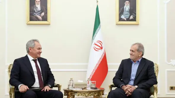 دولت چهاردهم همکاری‌ها در مسیر ارتقای سطح روابط با روسیه را با جدیت دنبال می‌کند