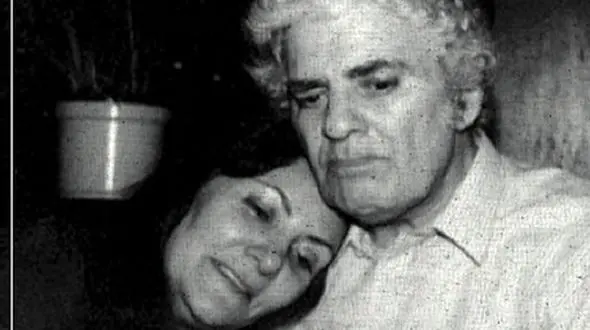 فیلم / نگاهی خیره‌کننده به خانه و زندگی دست‌نخورده شاملو و آیدا در فردیس / یادگاری از عشق و هنر؛ از حیاط دنج تا اثرهای هنری زیبا 