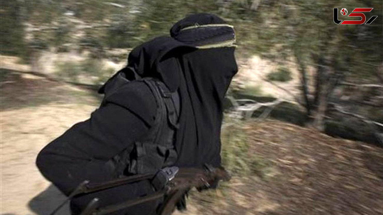 قتل دختر بچه عراقی توسط زنان گازگیر داعش/این زنان با دندان به جان دختر افتادند