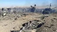 فیلم لحظه به لحظه عملیات ارتش در حمله به هواپیماها و هلیکوپترهای امریکا در فرودگاه متروکه اصفهان / با دوش پرتاپ هواپیمای سی 130 را هدف قرار داد
