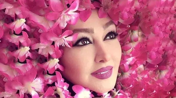ادعای عجیب الهام حمیدی درباره پوست صاف صورتش / هرگز بوتاکس نکرده ام + فیلم