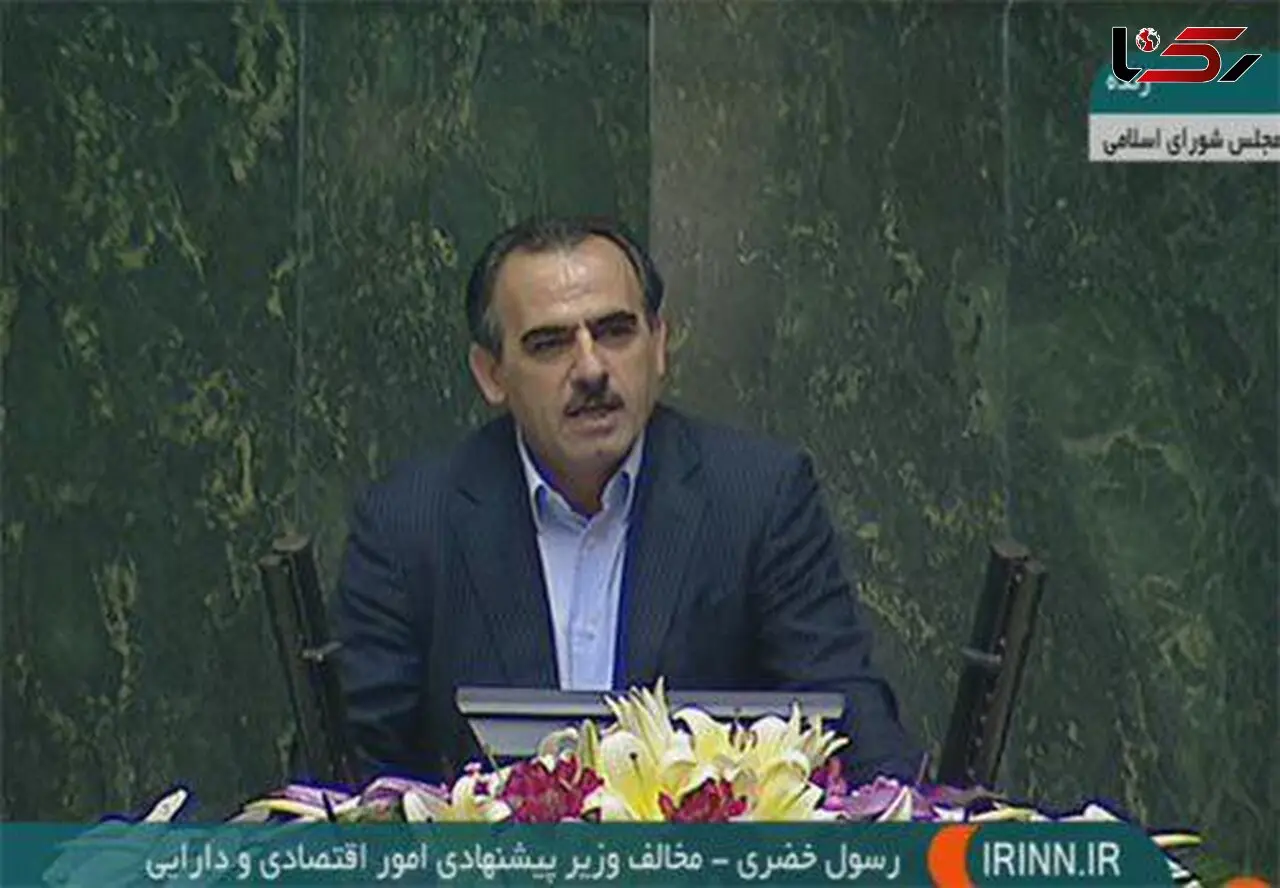 رسول خضری دست به گریبان موسسات مالی شد