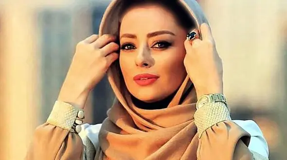 دو قاب متفاوت از تیپ و استایل نفیسه روشن در پشت صحنه و خانه+عکس