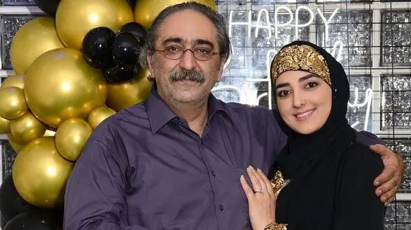 فیلم/ پدرانه های شهرام شکیبا: همیشه از مهر مادری گفتیم، اینم از صبر و محبت شهرام شکیبا با پیژامه