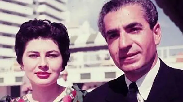 دختران موطلایی نقطه ضعف شاه پهلوی ! /  آپارتمان های مخفی شاه برای روابط شرم آور !
