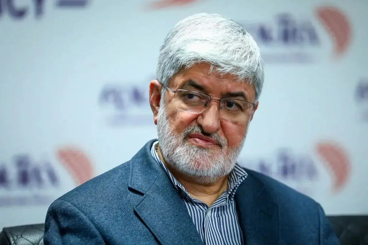 واکنش علی مطهری به پیشنهاد روحانی درباره همه پرسی جنگ و صلح