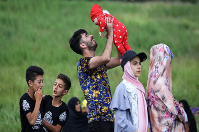 سقوط آزاد جمعیت ایران/  پنجره جمعیتی تا ۱۴۱۵ بسته می‌شود اما نسخه نجات همچنان ناکارآمد است + نمودار