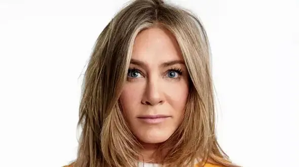 مدل موی باب جدید جنیفر آنیستون بسیار مدرن و شیک است