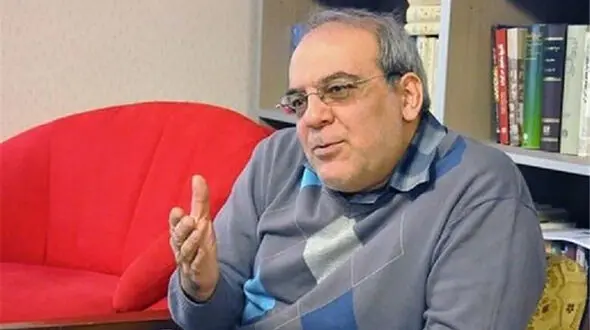 عباس عبدی:هم چوب را خواهیم خورد، هم پول را خواهیم داد!