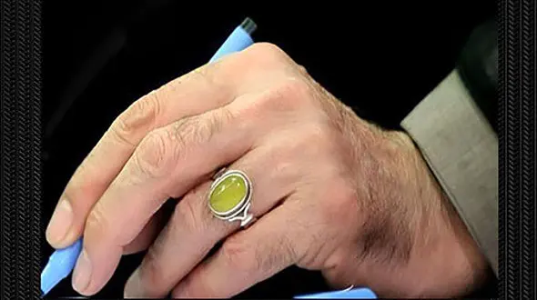 فیلم / گریه های محافظان رهبری شهید که نمی خواستند تنهایش بگذارند /  وقتی جنگ شروع شد رهبری آنها را ترخیص کرد تا بروند