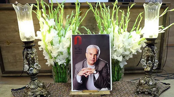 مراسم یادبود یدالله صمدی برگزار شد 