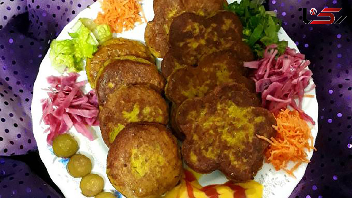 طرز تهیه ساندویچ کوکو سیب زمینی + فیلم