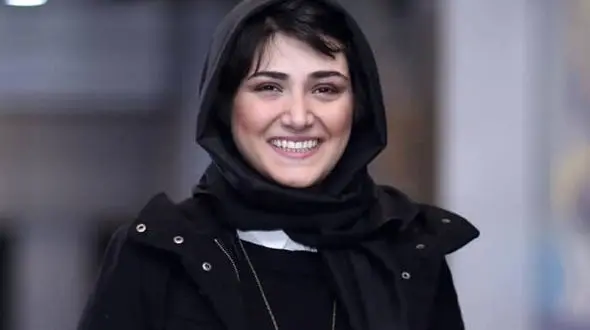 حرکات غیر ارادی باران کوثری در ملاعام +فیلم