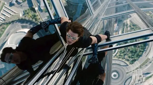 سکانس خطرناکی که بازیگر معروف بدون حضور بدلکار بازی کرد+فیلم