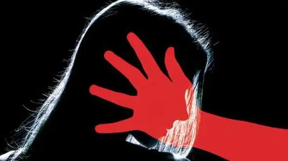 عروس موقت 3 مرد بودم ! / مینا اولین بار 13 سال داشت