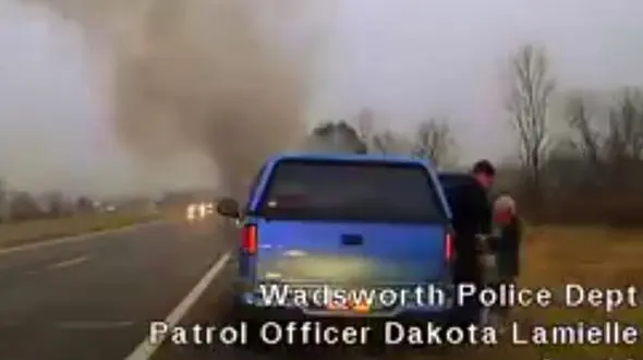  فیلم مامور پلیس در صحنه آتش سوزی مرگ آور 