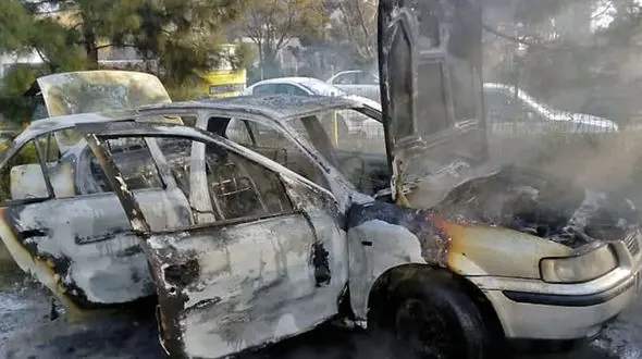  آتش زدن خودرو در پی اختلاف خانوادگی+ جزئیات