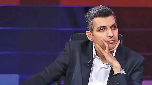 عکس ها / عادل فردوسی پور: این 2 خانه برای من نیست/ خانه من 120 یا 130 متر است الان هم که همه چیز خیلی گران شده فوقش  700 یا 800 میلیون می ارزه / هرکس می خواهد آماده ی فروش است 