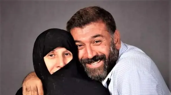 بغض مادر علی انصاریان ترکید! / به من کمک کنید! +  فیلم