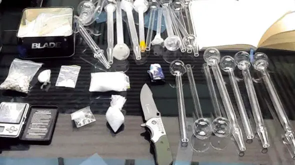 قاچاقچی موادمخدرصنعتی پابند الکترونیکی داشت