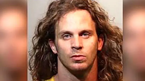 قتل مادر به دست پسر سابقه دار + عکس