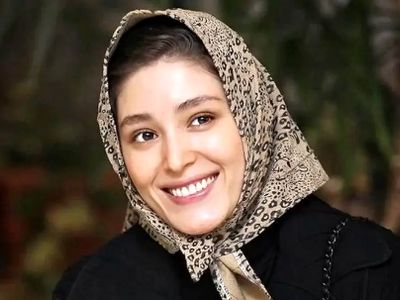 عکس / فرشته حسینی،اولین زنِ سرباز وظیفه کشور شد! / لباس سربازی با چفیه چقدر هم بهش میاد  !