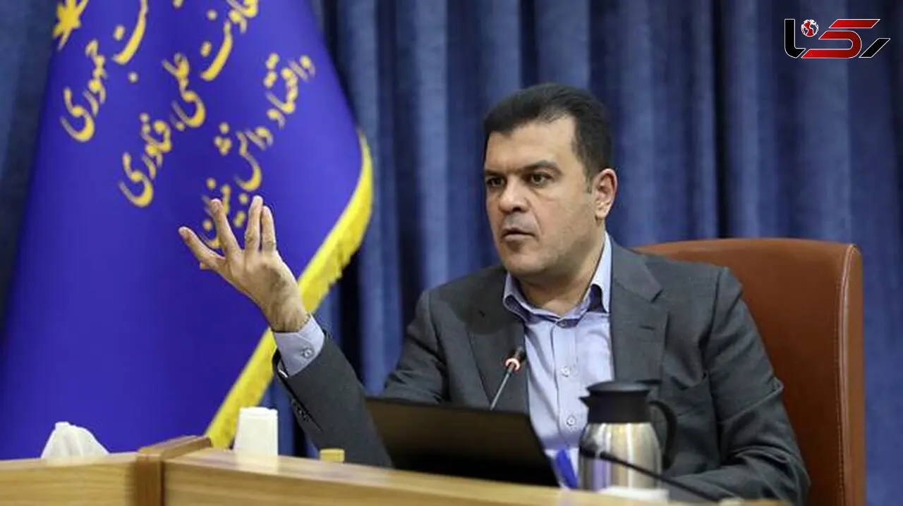 معاون علمی رئیس‌جمهور: آینده مدارس را معلم می‌سازد، نه فناوری