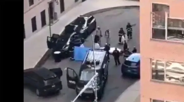 ببینید: کشف مواد خطرناک و کشنده از یک وسیله نقلیه در لاکچری‌ترین منطقه نیویورک