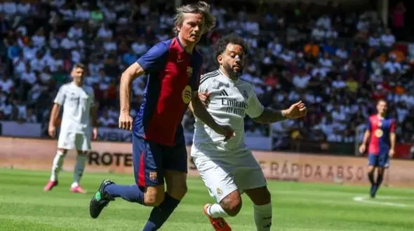 پیروزی رئال مادرید در ال‌کلاسیکوی پیشکسوتان + فیلم خلاصه بازی ال کلاسیکو