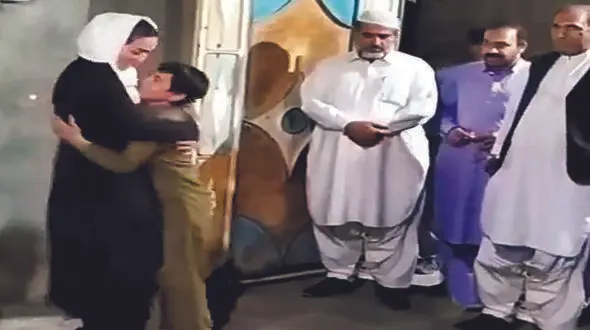 پشت پرده ربودن اردشیر 9 ساله از پارک قلم نیشابور + عکس پایان 3 وحشت و چشم انتظاری