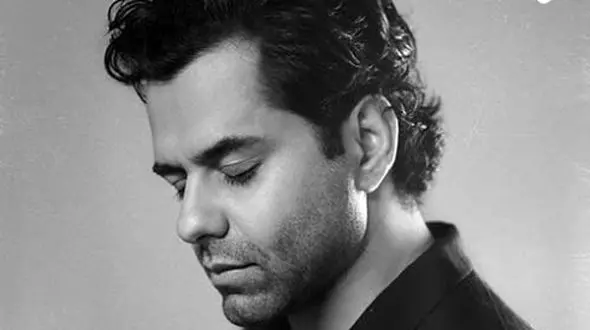 دانلود آهنگ «بی خبر» از رضا بهرام/ ای ماه من پنهان نشو دوری نکن از آسمانم