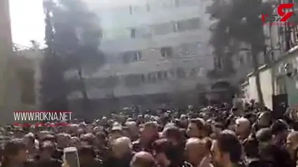 لحظه‌ی ورود پیکر خشایار الوند به خانه سینما+فیلم