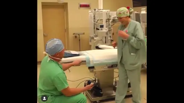 پشت پرده فیلم خواستگاری دکتر ایرانی در اتاق عمل بیمارستان قلب + فیلم