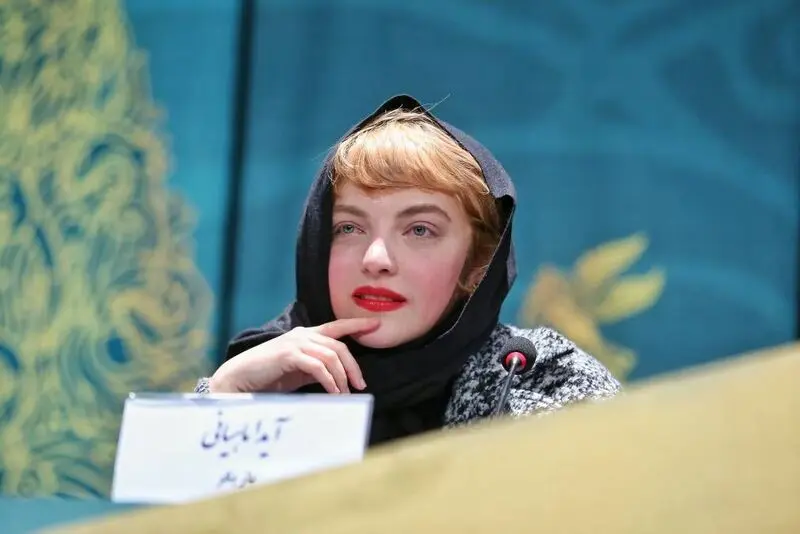 نشست خبری نپتون