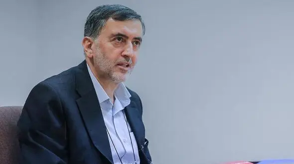 عبدالله گنجی: قوه قضاییه مرعوب هجمه‌ها نشود