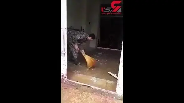 جزییات عجیب چپاول بیت المال توسط 2 پاسدار سپاه ایران + فیلم تاثیرگذار