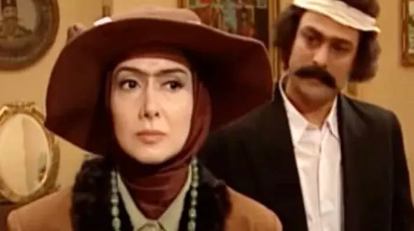 عکس زیبایی زن واقعی بازیگر عاشق  سریال شب دهم ! / جذاب تر از کتایون ریاحی عشقش در سریال ! + عکس خانوادگی