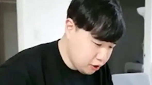 فیلم شکایت بامزه داماد کره‌ای از عروس ایرانی‌اش / این قیمه به درد نمی خوره !