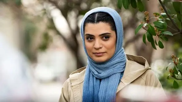 تغییر چهره بهار کاتوزی بازیگر سریال عبور از پاییز پس از 15 سال
